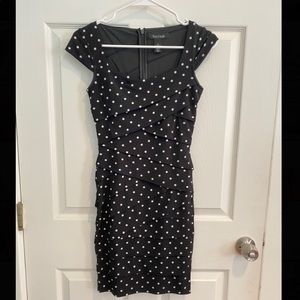 White House Black Market Black/White Polka Dot Dress, V Neck, Fitted, Size 00
